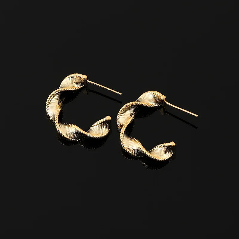 Elegant Gold Alloy Twisted Rope Hoop Stud & Clip On No Piercing Textured Spiral Circle Earrings