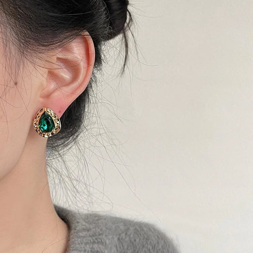 Court Style Teardrop Glass Crystal Stud Earrings Hammered Copper Vintage Luxury Jewelry