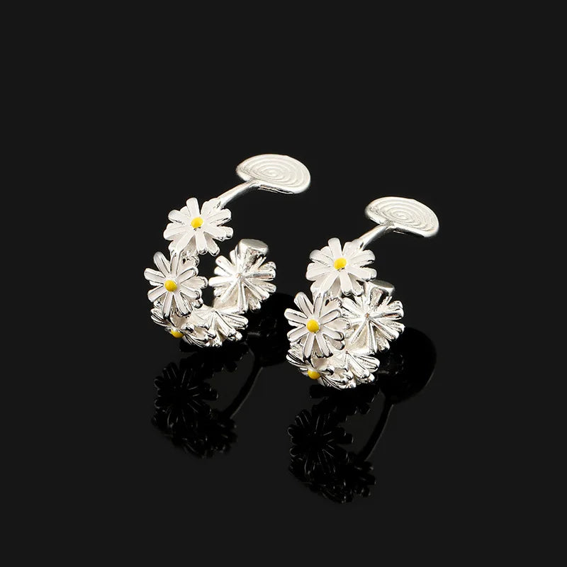 Elegant Enamel Daisy Flower Hoop Stud & Clip On No Piercing Alloy Ear Cuff Earrings