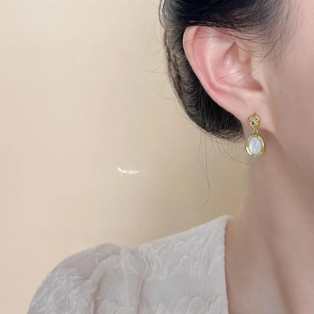 Luxury Teardrop Drop Earrings With Real Shell Zircon Micro Pave Copper Glass For Women