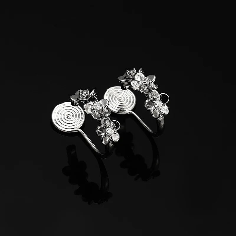 Elegant Alloy Daisy Flower Spiral Disc Stud & Clip On No Piercing Fresh Minimalist Ear Cuff Earrings