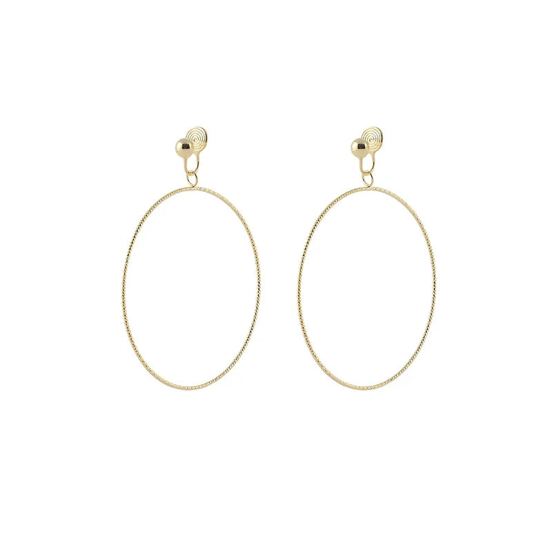 Elegant Oversized Gold Alloy Round Hoop Stud & Clip On No Piercing Minimalist Metal Circle Earrings
