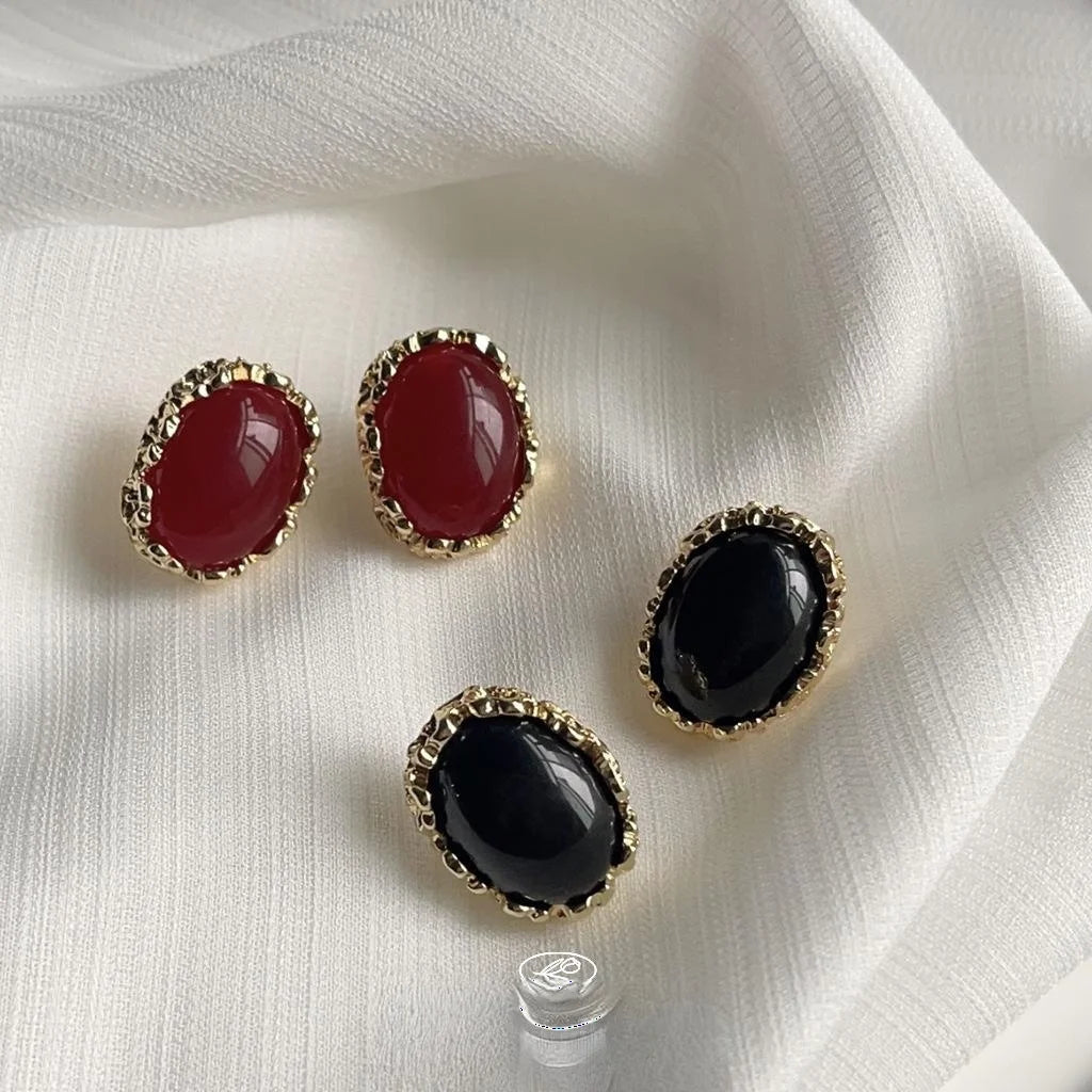 Palace Style Burgundy Oval Alloy Stud Earrings French Vintage Minimalist Geometric Jewelry