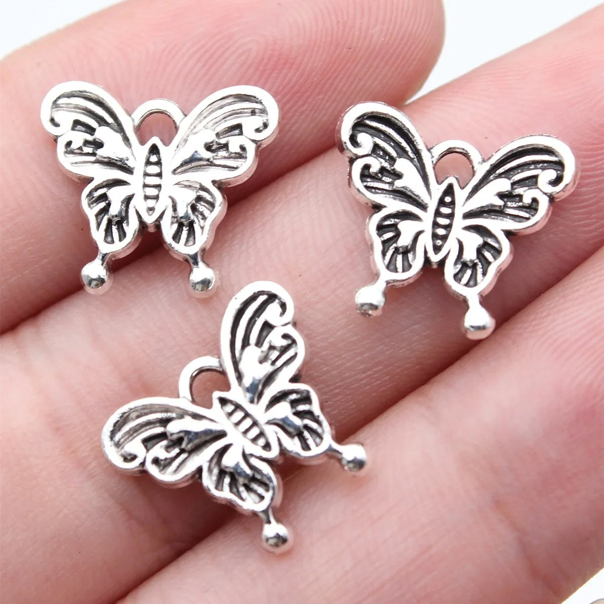 15x13mm 0.91g Antique Silver Zinc Alloy Butterfly Charm Pendant for DIY Bracelet Necklace Jewelry