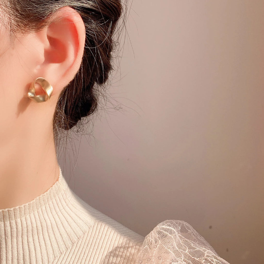 Vintage Matte Gold Alloy Twisted Triangle Hoop Stud & Clip On No Piercing French Elegant Earrings