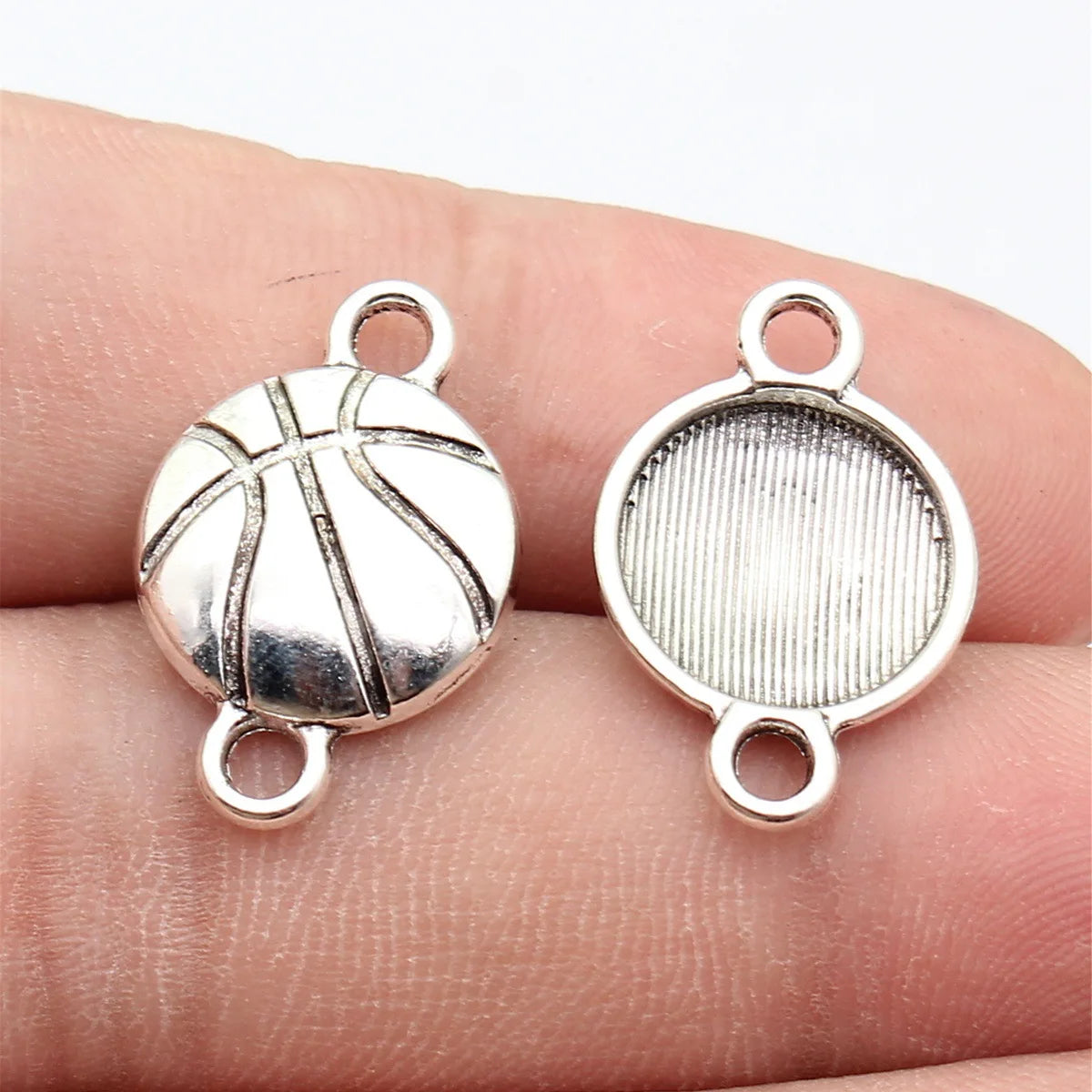 22x14mm 1.4g Antique Silver Zinc Alloy Basketball Connector Charm for DIY Bracelet Jewelry Making