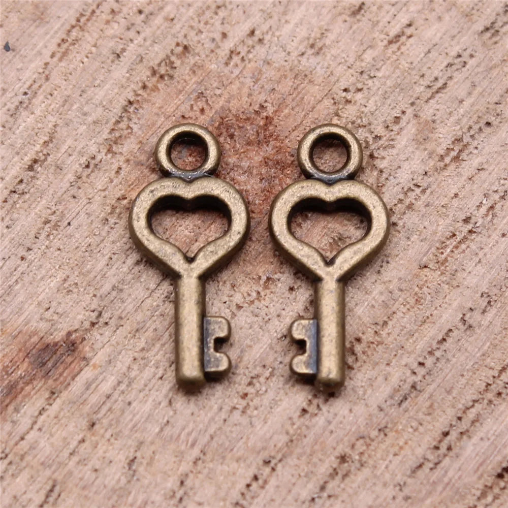16x7mm 0.4g Multicolor Zinc Alloy Heart Key Charm Pendant for DIY Bracelet Necklace Jewelry Making