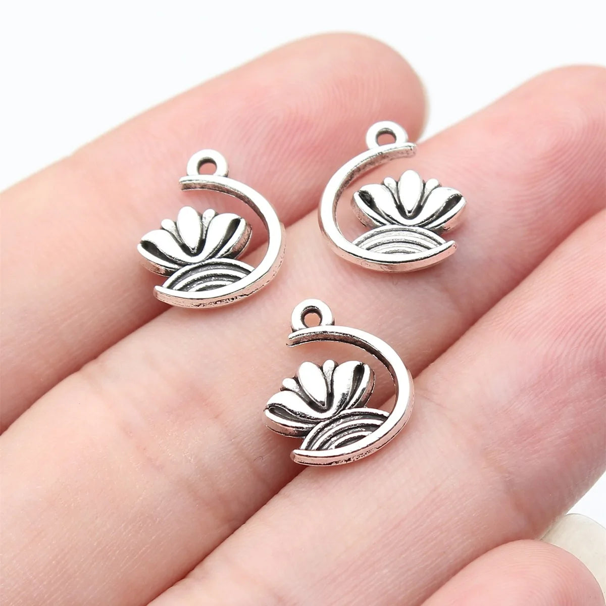 13x11mm 0.86g Antique Silver Zinc Alloy Lotus Charm Pendant for DIY Necklace Bracelet Jewelry Making