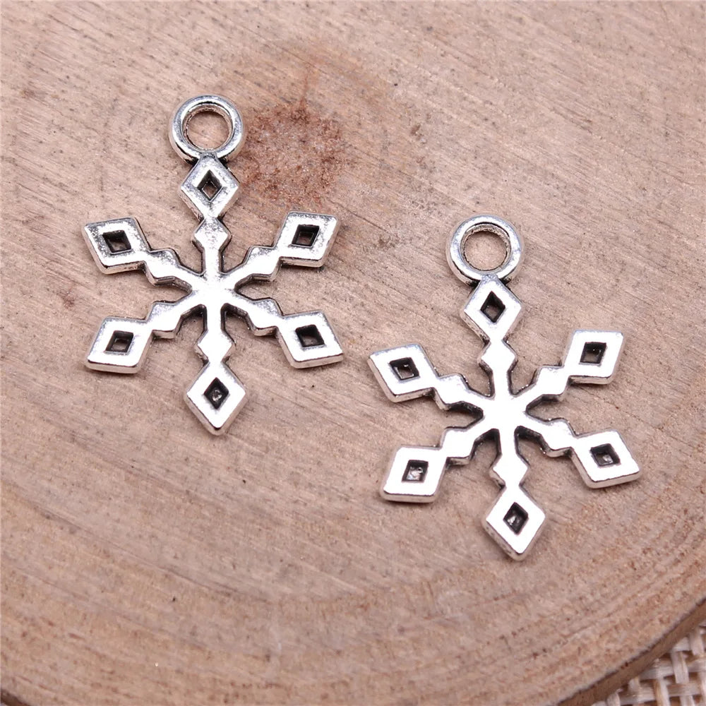 19x14mm 0.7g Antique Silver Zinc Alloy Snowflake Charm Pendant for Christmas DIY Jewelry Making