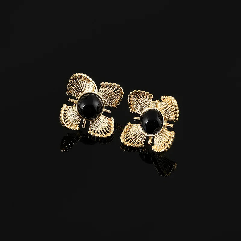 Vintage Gold Alloy Hollow Flower Black Enamel Stud & Clip On No Piercing Women's Luxury Earrings