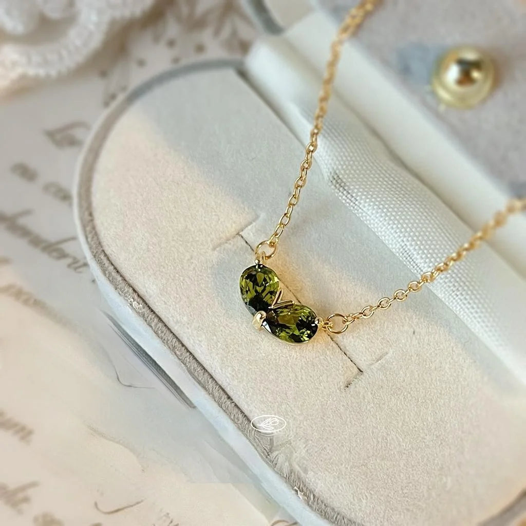 French Vintage Copper Green Sprout Heart Zircon Pendant Necklace For Women Light Luxury Collarbone Chain