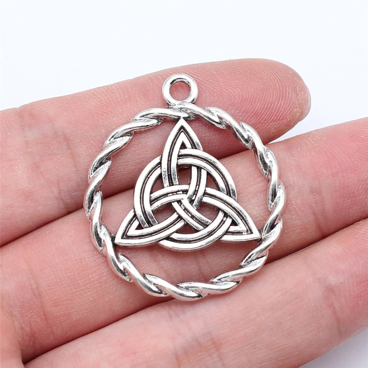 35x30mm 4.1g Multicolor Zinc Alloy Skull Celtic Knot Charm Pendant for DIY Necklace Bracelet Making