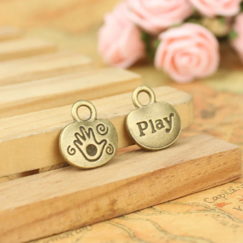 16x14MM Antique Silver Zinc Alloy Hand Charm Pendant for DIY Necklace Bracelet Jewelry Making