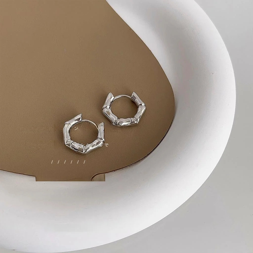 Minimalist Copper Bamboo Joint Stud Earrings Smooth Geometric Round Hoop Style For Daily Commute