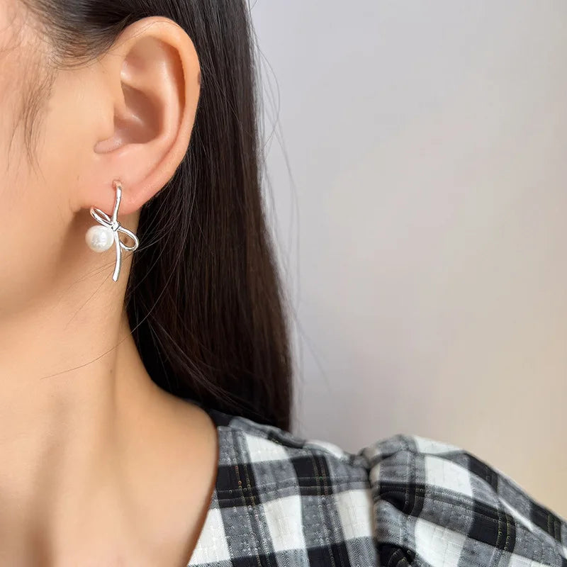 Elegant Silver Alloy Bowknot Pearl Stud & Clip On No Piercing Unique Gentle Fashion Earrings
