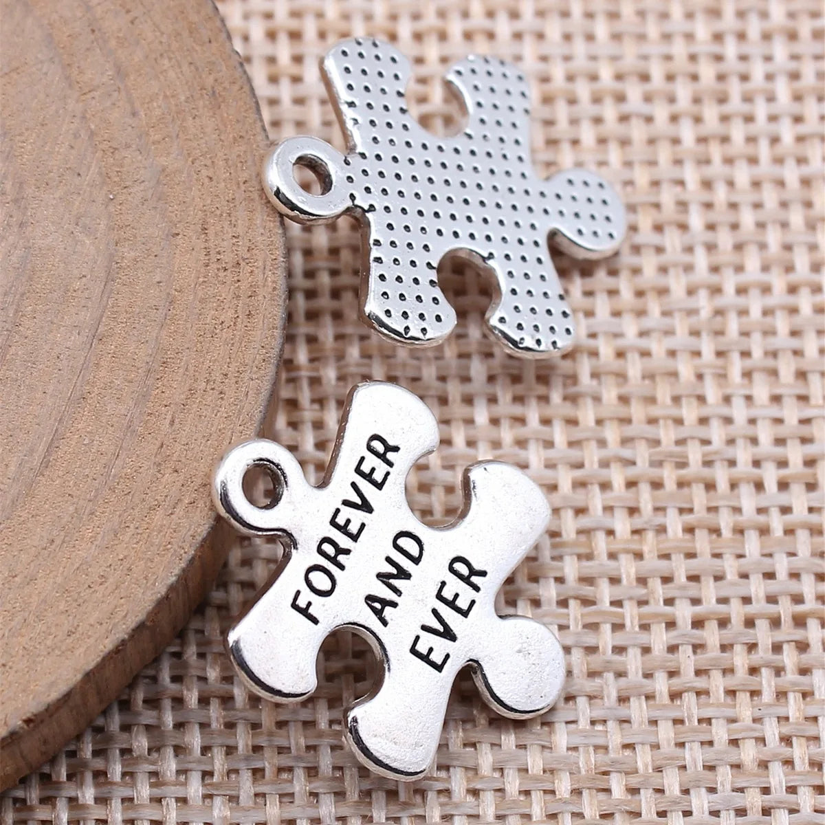 22x18mm 2g Antique Silver Zinc Alloy Friendship Puzzle Charm Pendant for DIY Couple Bracelet Necklace
