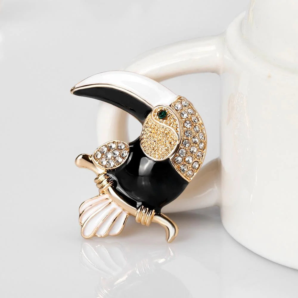 Luxury Big Beak Toucan Parrot Brooch With Rhinestone Enamel Alloy, Elegant Lapel Pin Corsage Gift