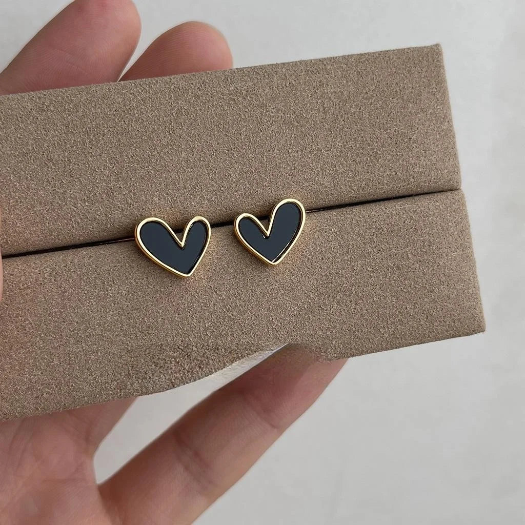 Korean Minimalist 14K Plated Copper Heart Stud Earrings Black White Fashion Jewelry