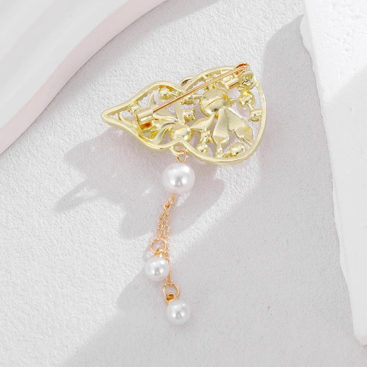 Vintage Pearl Gourd Tassel Brooch With Rhinestone Alloy Leaf Design, Elegant Lapel Pin Suit Accessory