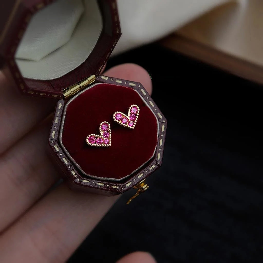 Mini Rose Red Heart Bear Zircon Stud Earrings For Women Fresh Minimalist Commuter Jewelry