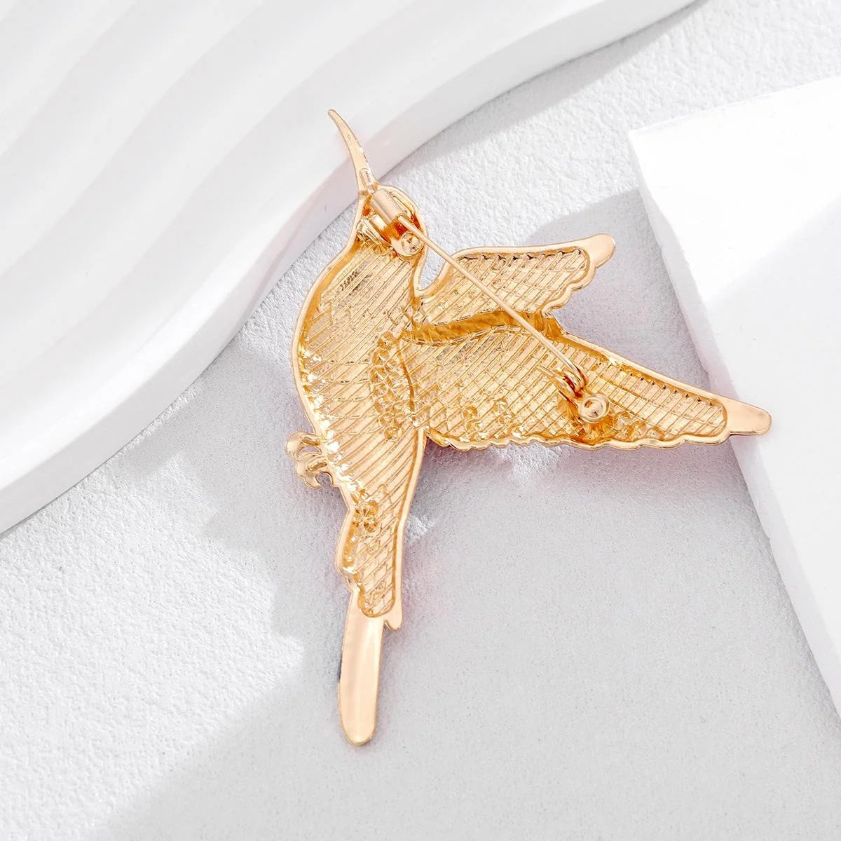 Luxury Patriotic Hummingbird Enamel Rhinestone Alloy Brooch, Independence Day Lapel Pin Suit Accessory Gift