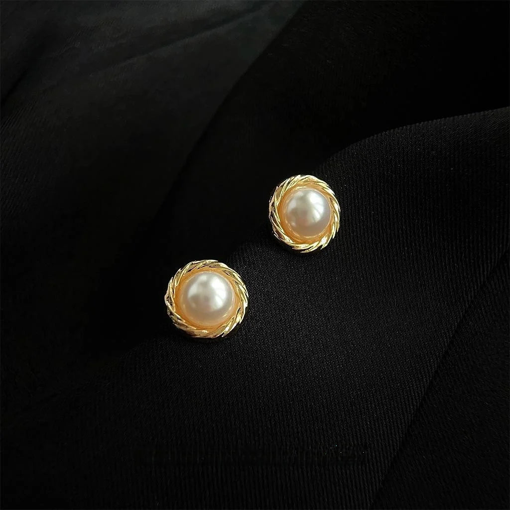 French Vintage Copper High Luster Pearl Stud Earrings Geometric Twist Round Elegant Jewelry