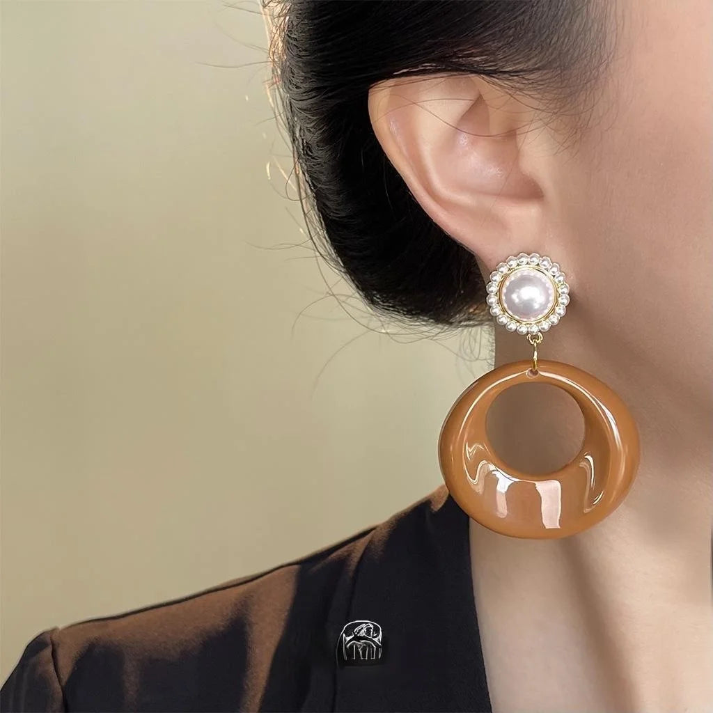 Vintage Maillard Style Resin Round Geometric Hoop Drop Earrings For Women