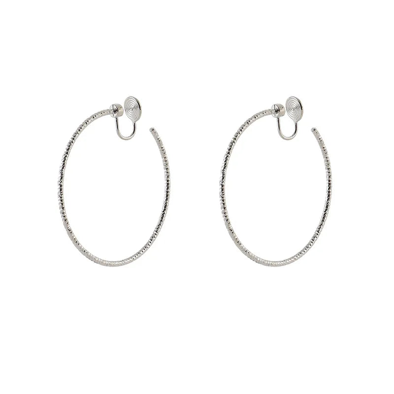 Vintage Faceted Alloy Big Round Hoop Stud & Clip On No Piercing Hong Kong Style Statement Earrings