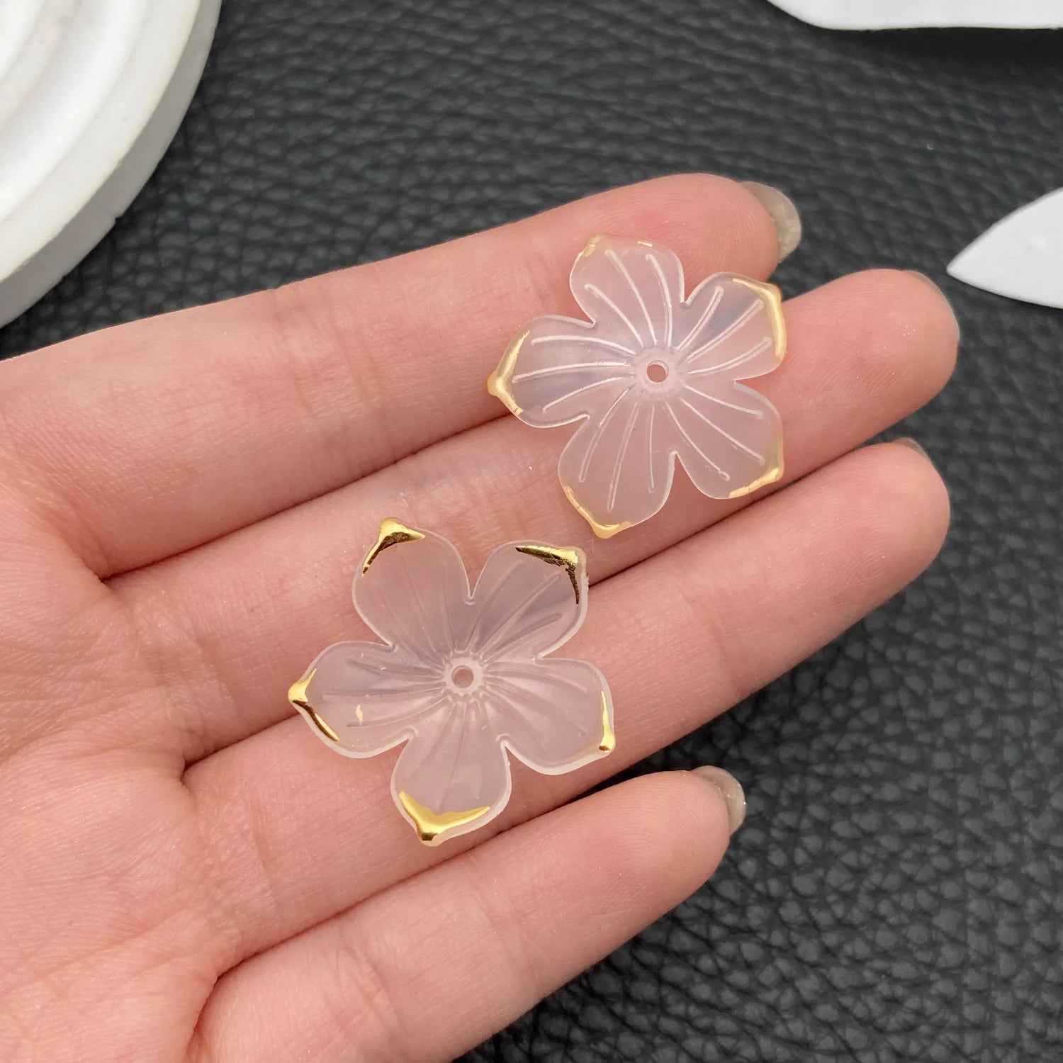 Gradient Acrylic Sakura Five Petal Flower Loose Beads for DIY Hairpin Jewelry Making