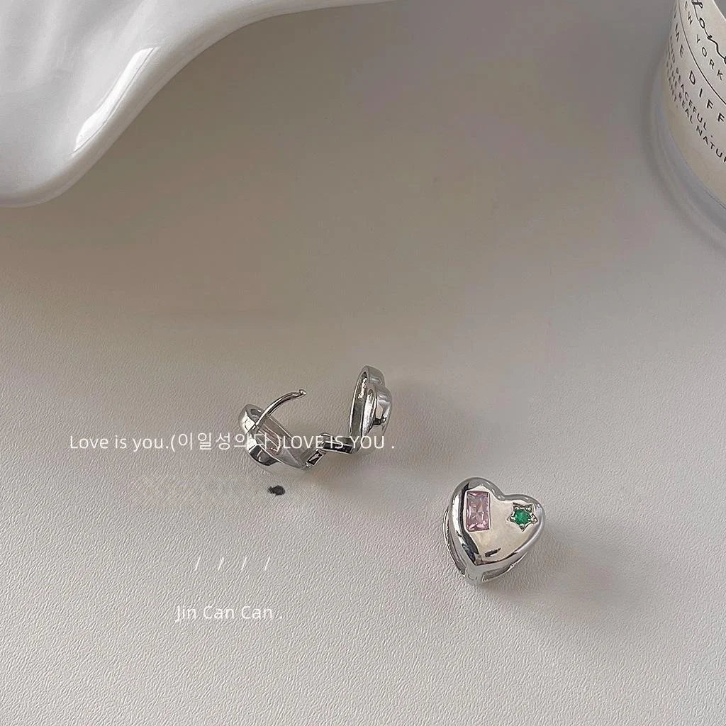 Sweet Cool Heart Zircon Stud Earrings Micro Pave Smooth Silver Plated Style Jewelry