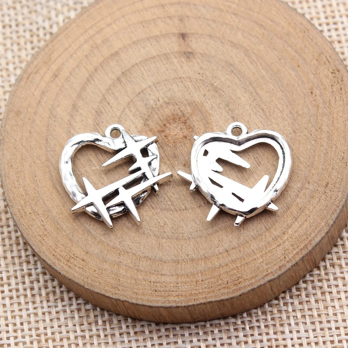 20x20mm 1.9g Antique Silver Zinc Alloy Starburst Heart Charm Pendant for DIY Jewelry Making
