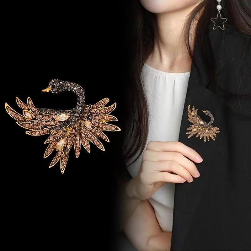 Luxury Rhinestone Swan Bird Brooch, Gold Tone Alloy Elegant Animal Lapel Pin Corsage Suit Accessory Gift