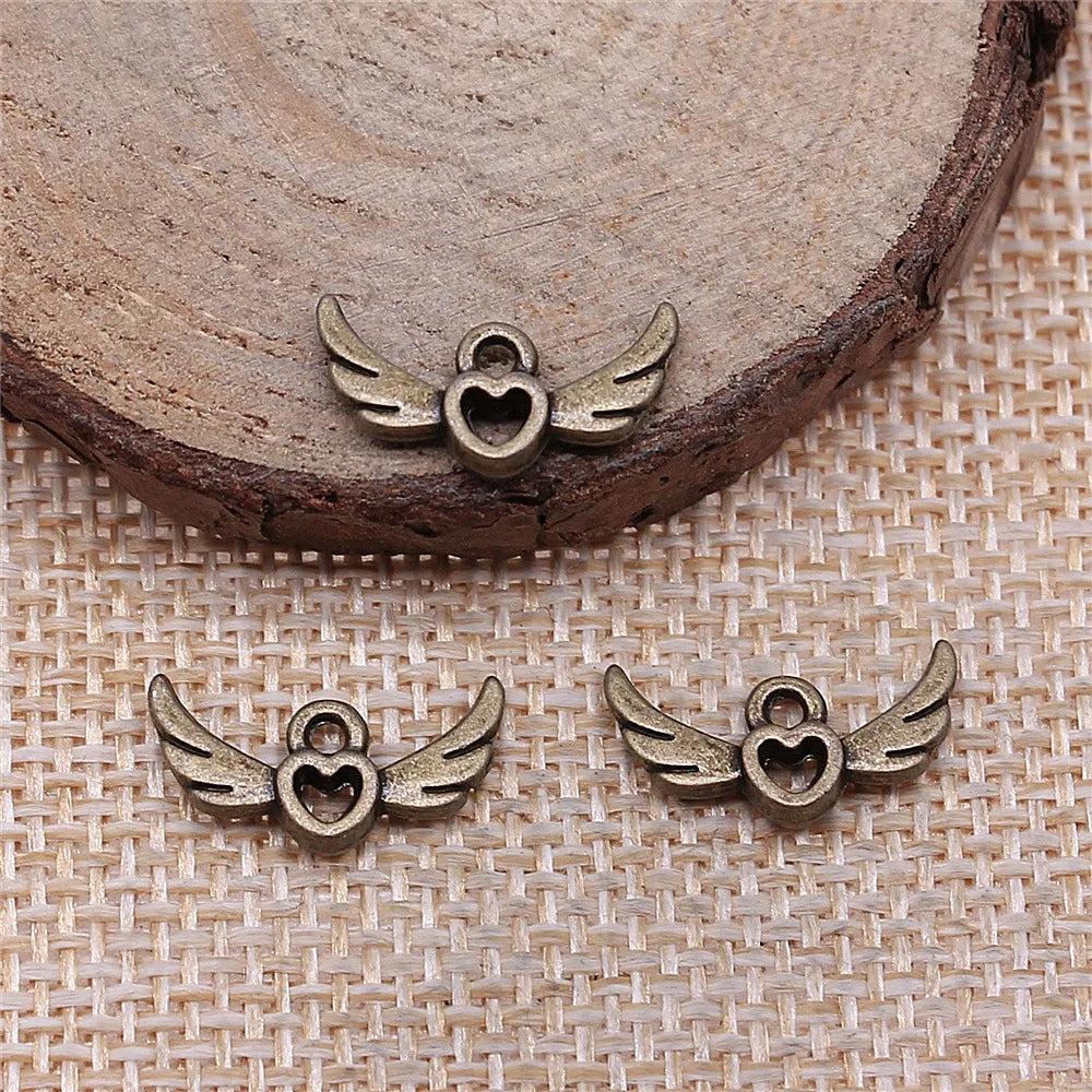 16x8mm 0.6g Multicolor zinc alloy Winged Heart Wing charm pendant for necklace bracelet DIY making