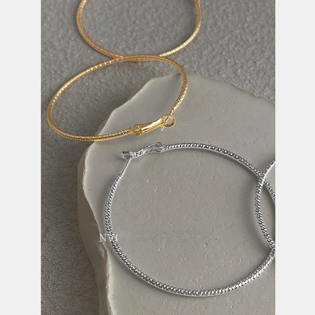 Minimalist Geometric Round Copper Hoop Earrings For Commuter Style