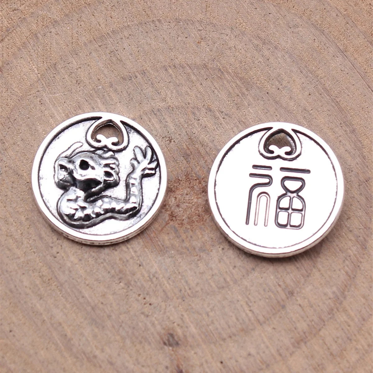 15x15mm 1.3g Antique Silver Zinc Alloy Dragon Fu Charm Pendant for DIY Chinese Style Jewelry Making