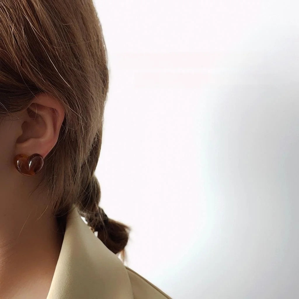 Korean Minimalist Amber Heart Acrylic Drop Earrings Silver Plated Pin Maillard Style Jewelry