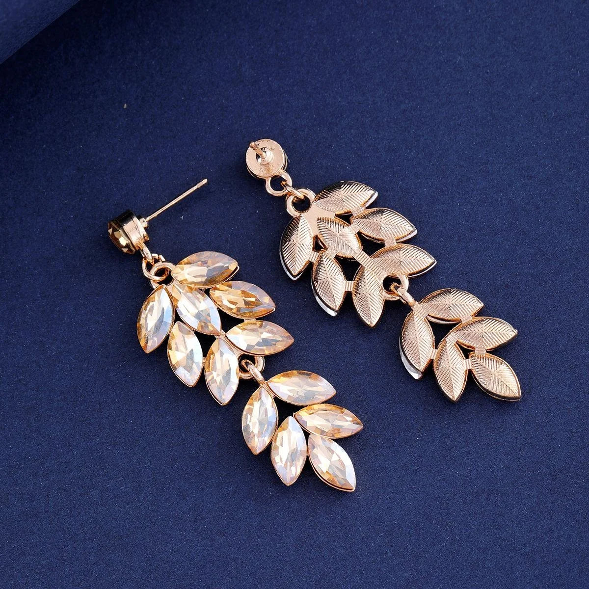 Elegant Long Drop Earrings With Champagne Crystal Leaf Rhinestones For Women Wedding Party Banquet Gift