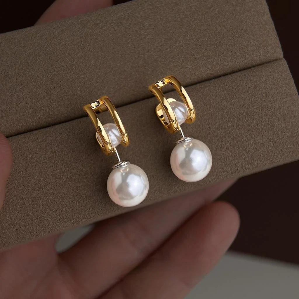 French Vintage Copper Pearl C-Shaped Hoop Earrings Light Luxury Geometric Metal Earrings