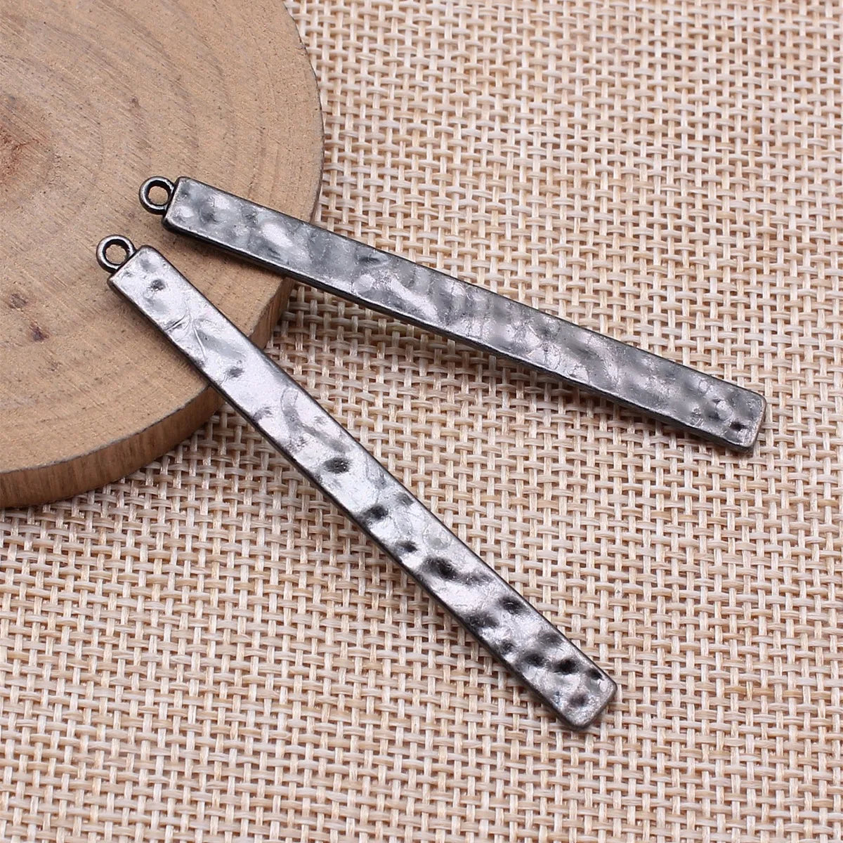 63x6mm 3.4g Multicolor Zinc Alloy Hammered Long Bar Wind Chime Pendant Findings for DIY Jewelry Making