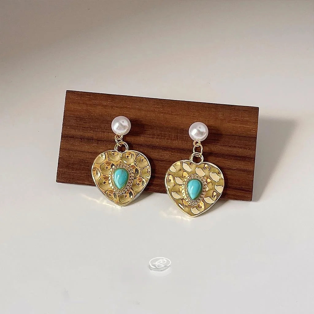Vintage Court Style Synthetic Turquoise Heart Stud Earrings Copper Metal