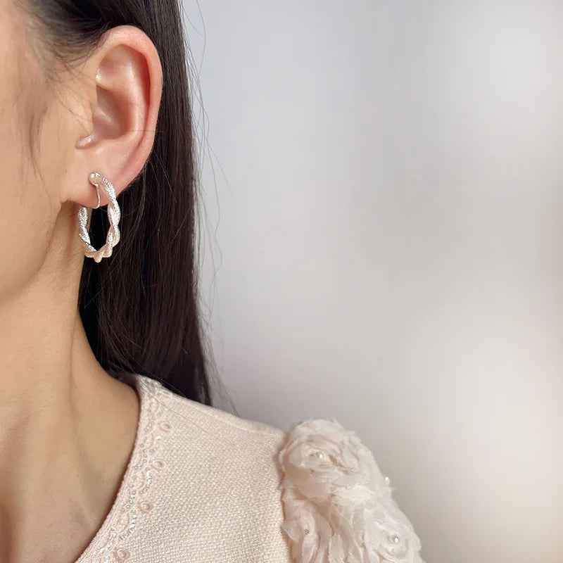 Elegant Frosted Alloy Twist Hoop Spiral Disc Stud & Clip On No Piercing Earrings