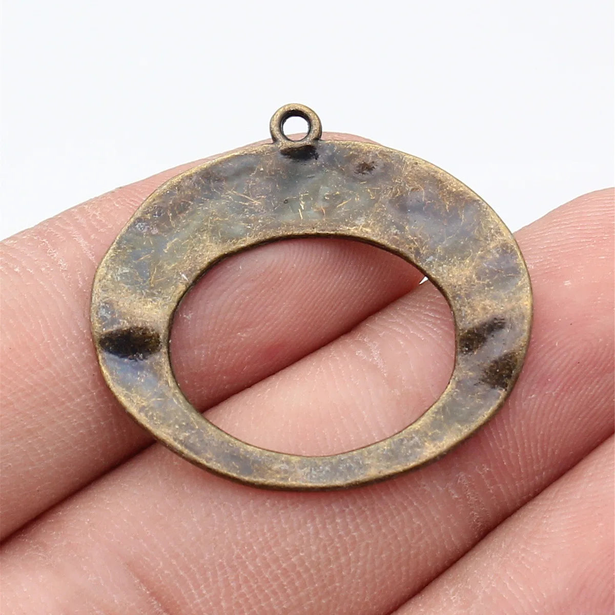 32x29mm 2.4g Antique Bronze Zinc Alloy Hollow Hammered Geometric Charm Pendant for DIY Jewelry Making