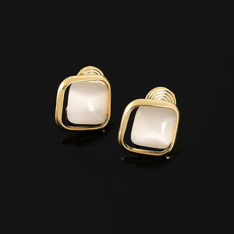 Elegant Luxury Square Cat Eye Stone Gold Alloy Stud & Clip On No Piercing Geometric Earrings