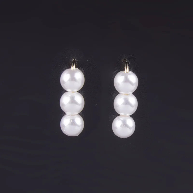 Elegant Triple Pearl Spiral Alloy Ear Cuff Stud & Clip On No Piercing Korean Minimalist Earrings