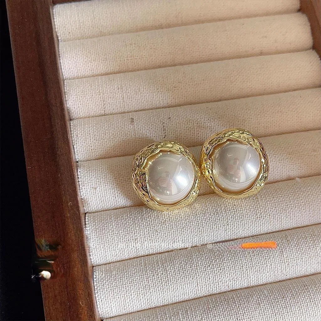 14K Gold Plated Copper Round Pearl Stud Earrings Hepburn Style Pleated Vintage Jewelry