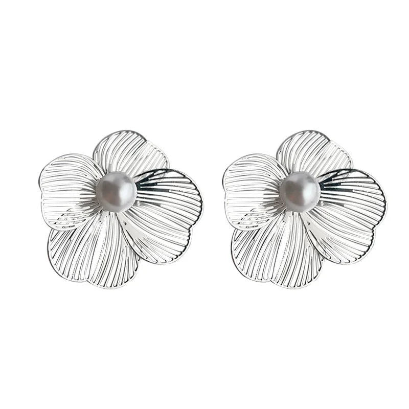 14K Gold Plated Copper Hollow Flower Pearl Drop Earrings For Women, Luxury Floral Style