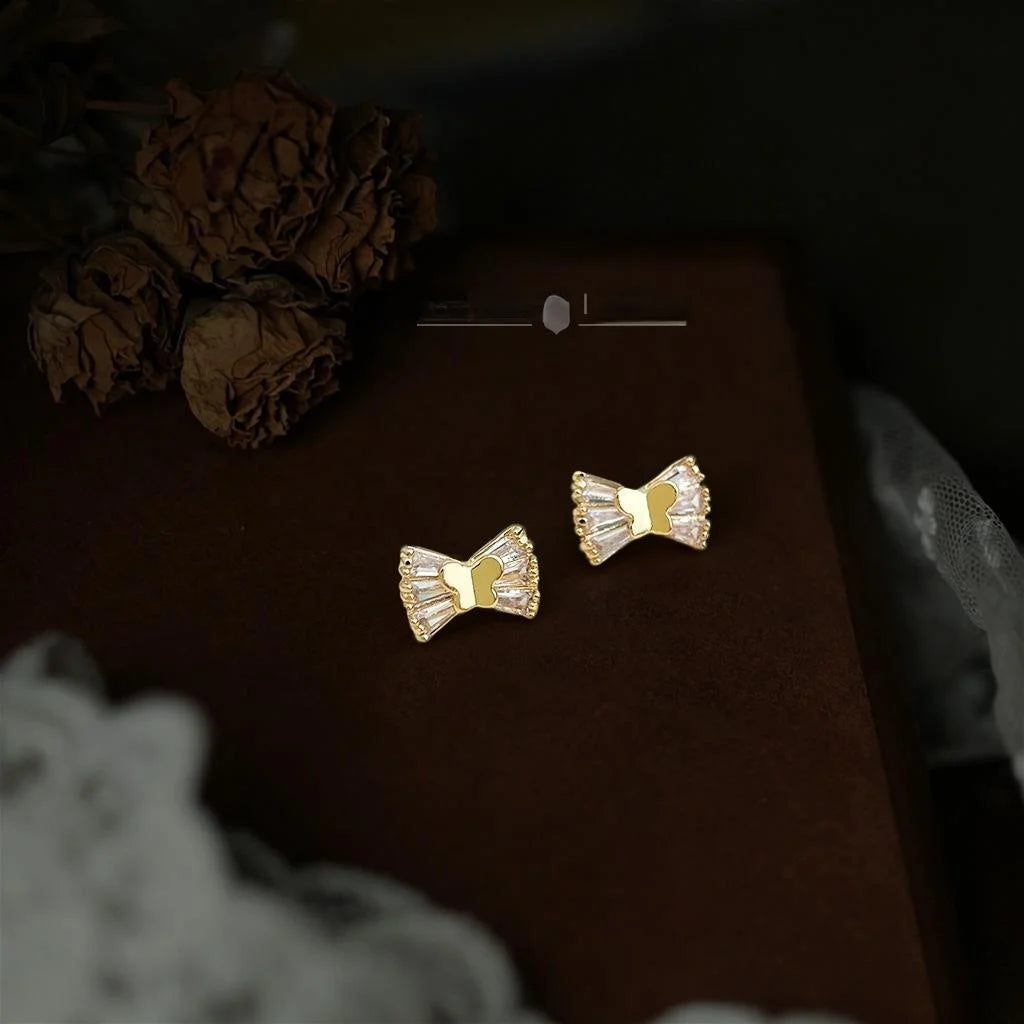 Sweet Minimalist Copper Micro Pave Zircon Bowknot Mini Stud Earrings