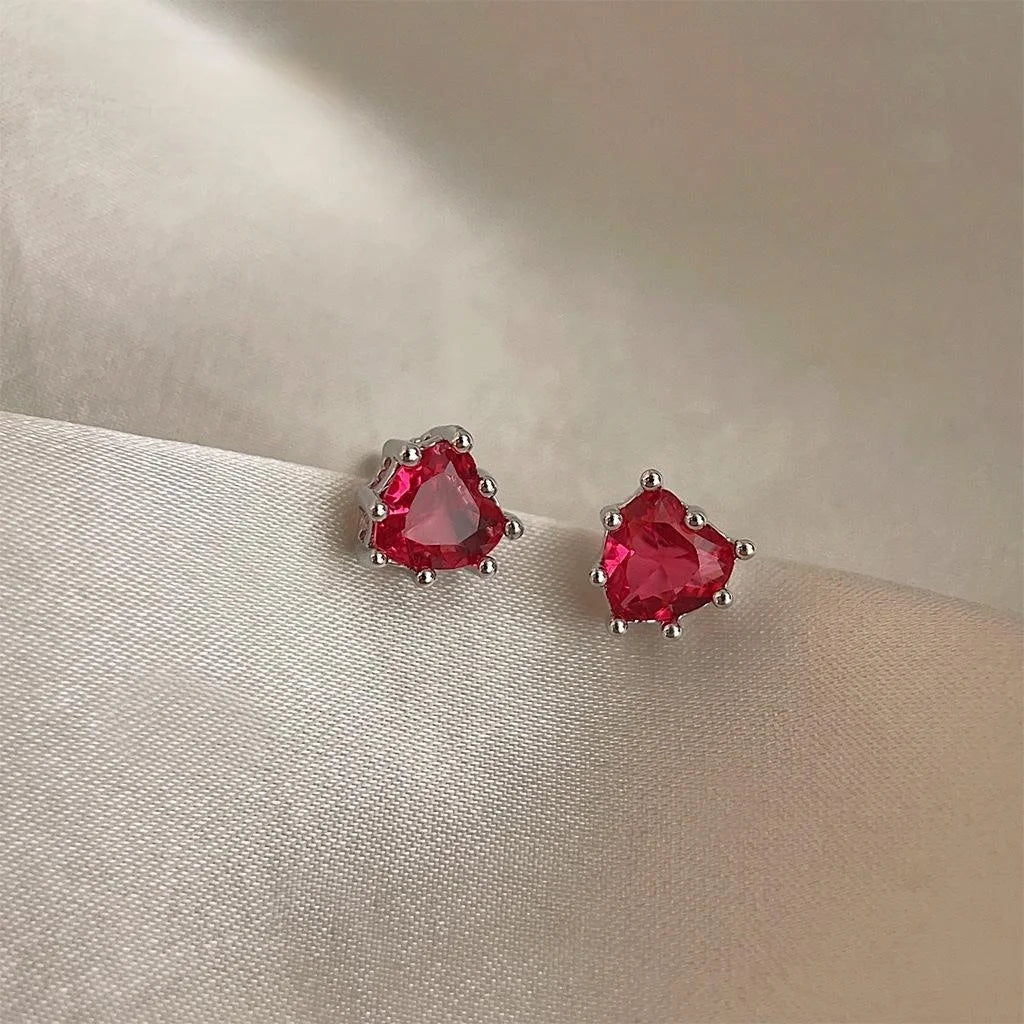 French Minimalist Red Heart Mini Zircon Copper Stud Earrings Micro Pave Sweet Cool Jewelry