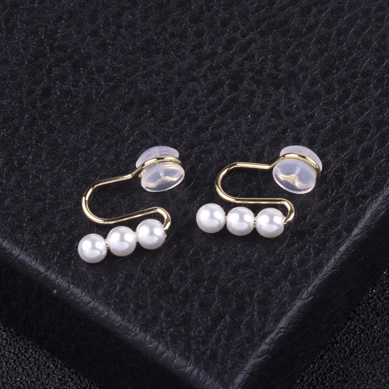 Elegant Triple Pearl Spiral Alloy Ear Cuff Stud & Clip On No Piercing Korean Minimalist Earrings