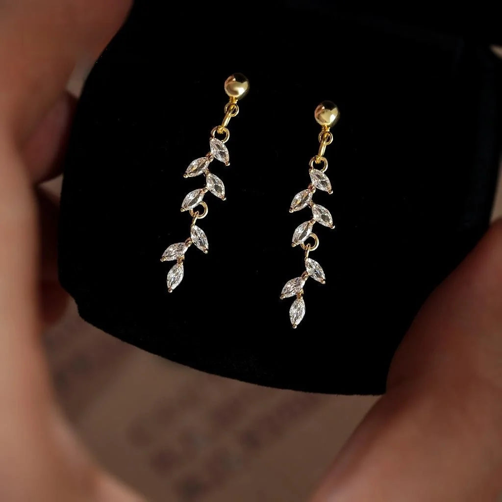 Sparkly Long Wheat Leaf Zircon Copper Drop Earrings, Light Luxury Minimalist Jewelry